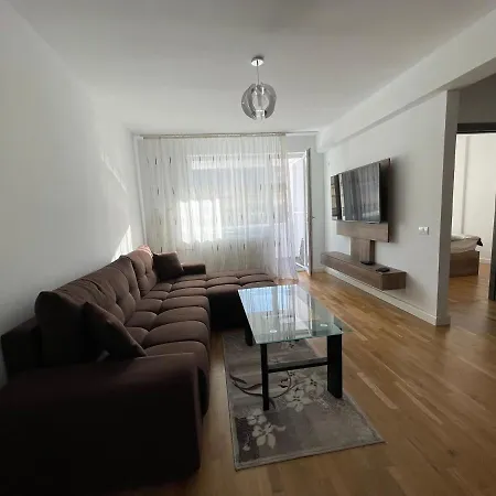 Apartman Lucky 2 *